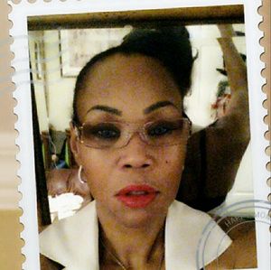 Meet your Posher, Carol